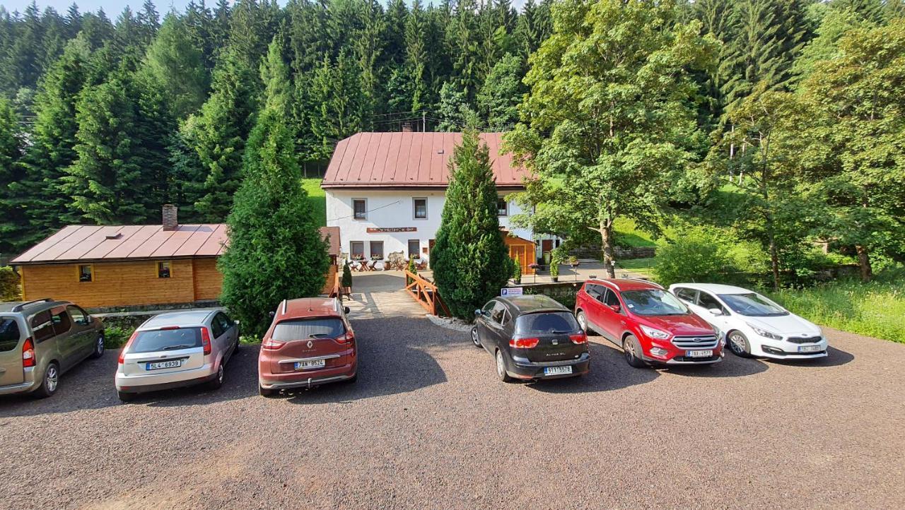 Penzion Ctyrlistek Teplice nad Metují Екстериор снимка